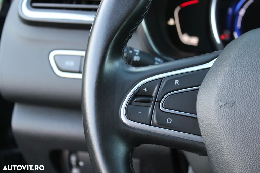 Renault Kadjar TCe 140 GPF Intens - 23