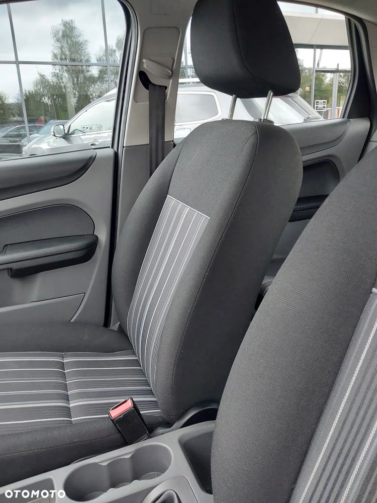 Ford Focus 1.6 TDCi Silver X - 11