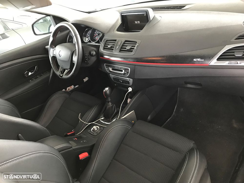 Renault Mégane 1.5 dCi GT Line - 4