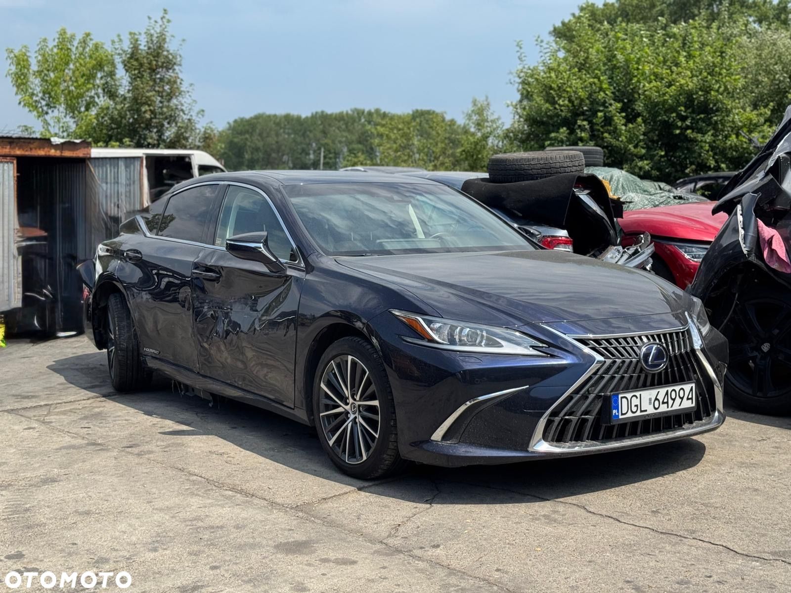 Lexus ES 300h Business Edition + - 1