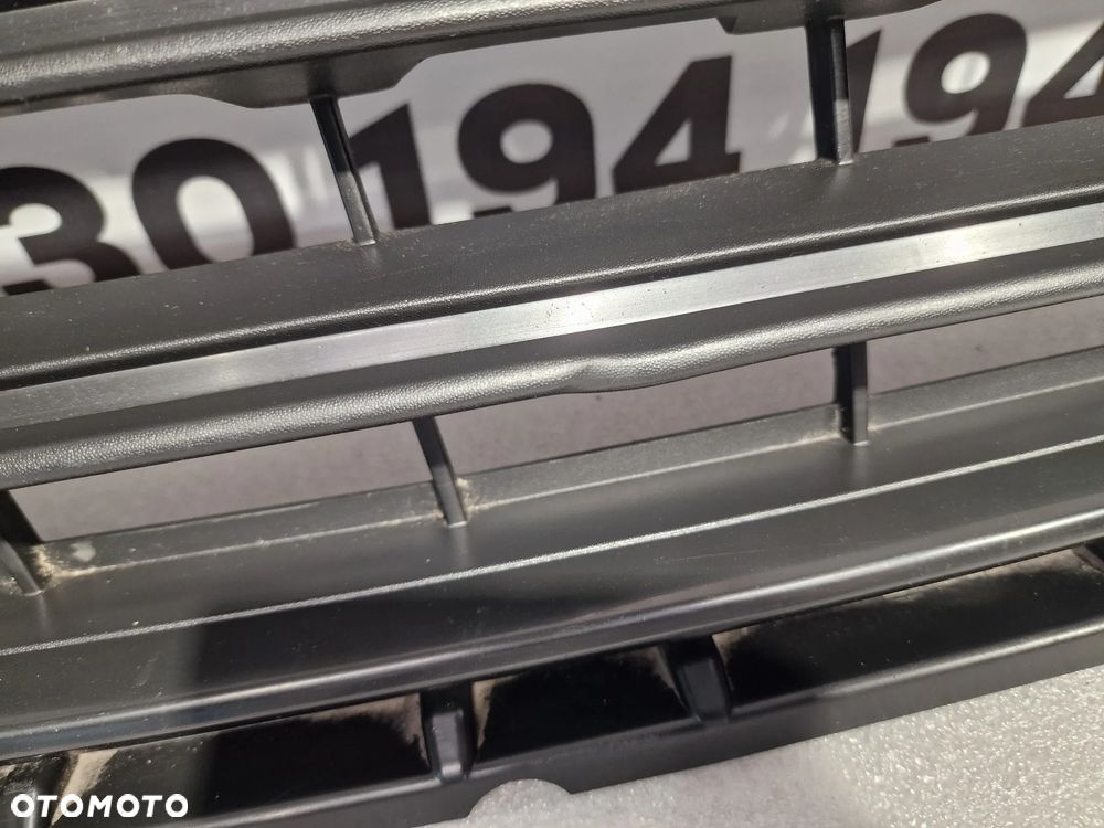 FORD TRANSIT MK2 II LIFT CONNECT ATRAPA / GRILL PRZEDNI PRZÓD , NR KT1B-8150-A / KT1B-8200-A , NR AUKCJI GL825 - 7