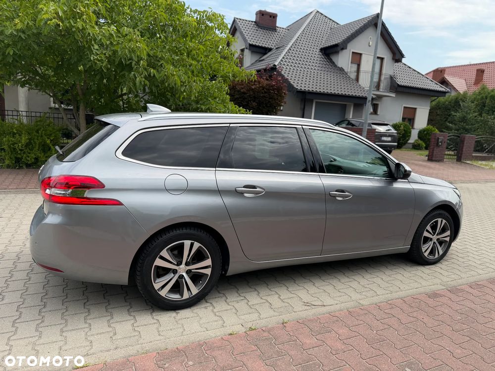 Peugeot 308 - 16