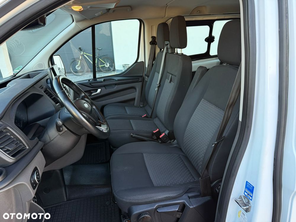 Ford Transit Custom - 22