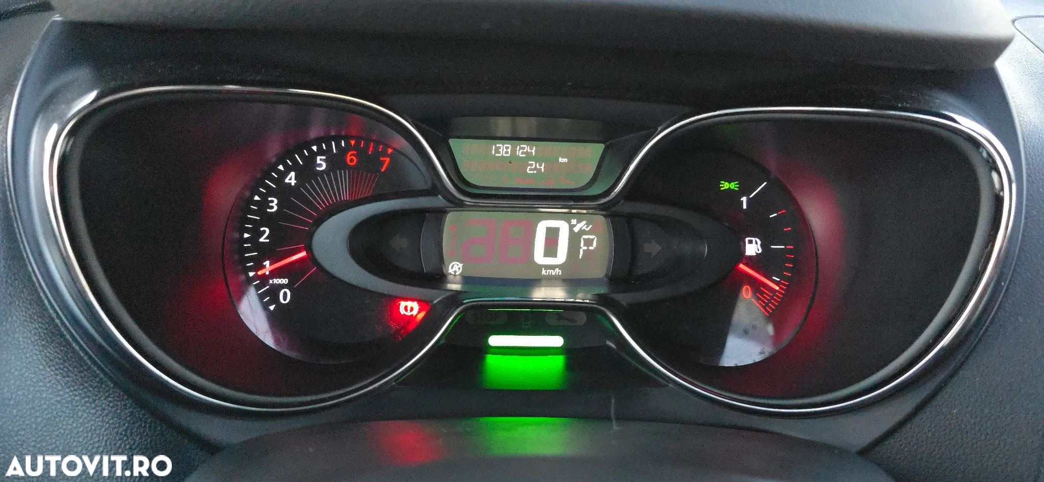 Renault Captur TCe 120 EDC Helly Hansen - 19