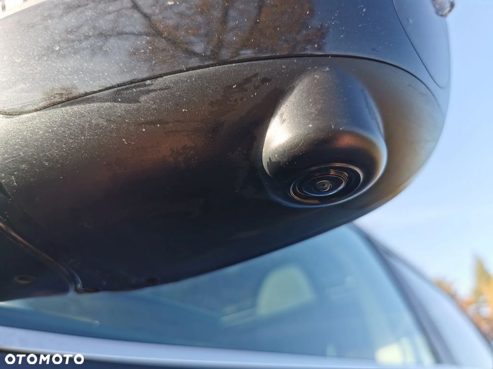 Nissan Qashqai 1.6 DCi Tekna Xtronic - 17
