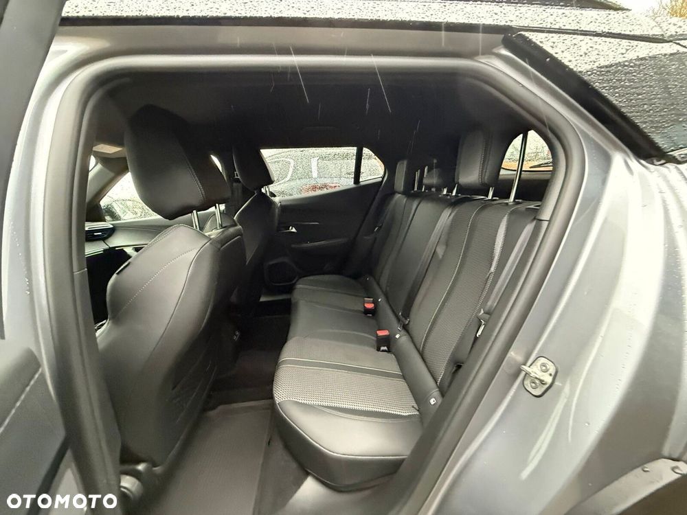Peugeot 2008 - 10