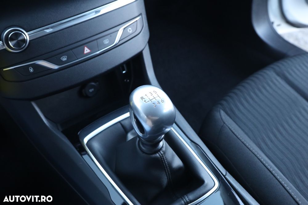 Peugeot 308 BlueHDi FAP 120 Stop&Start Active - 15