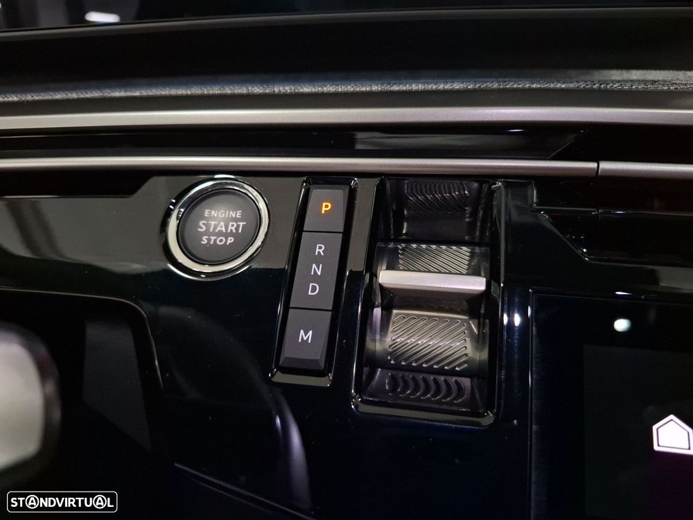 Peugeot 3008 1.2 Hybrid Allure e-DCS6 - 18