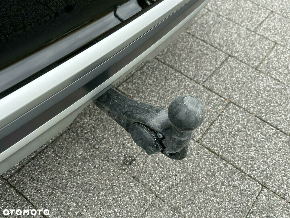 Audi A6 Allroad - 28