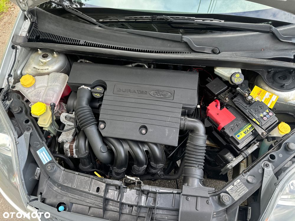 Ford Fiesta 1.4 Trend - 24