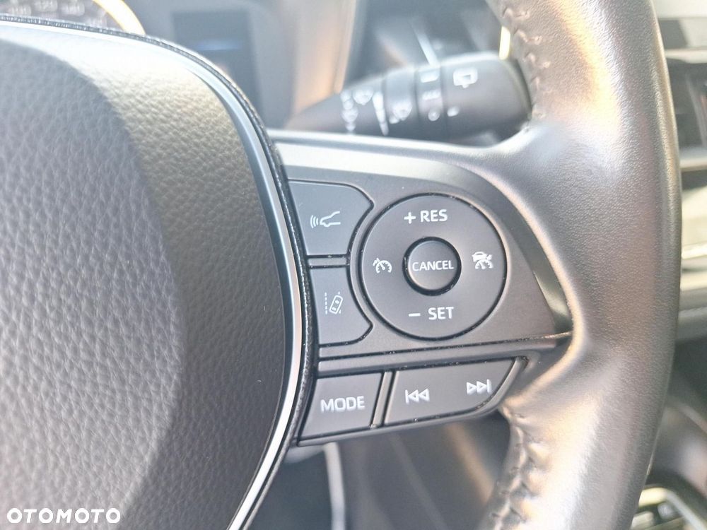 Toyota Corolla 1.8 Hybrid Comfort - 19