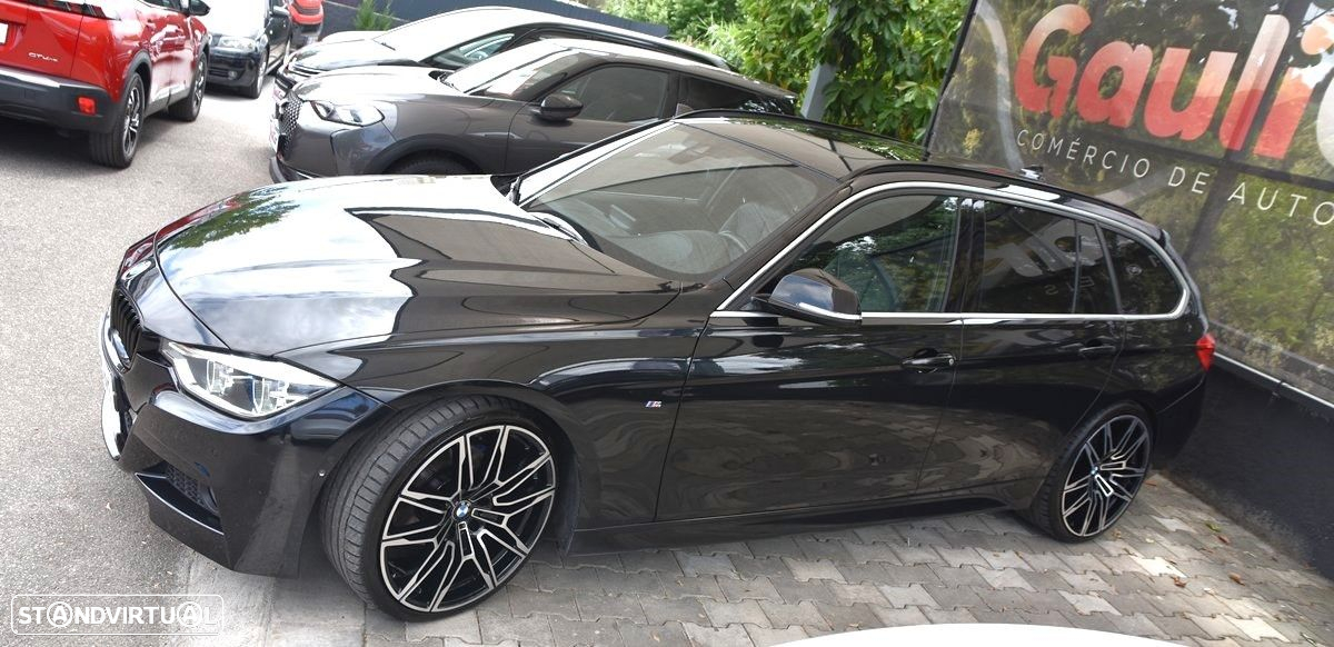BMW 320 d Touring xDrive Pack M Auto - 3