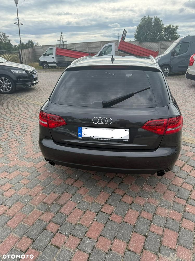 Audi A4 Avant - 6