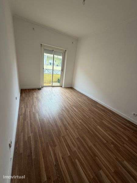 Arrenda se Apartamento T3 QUELUZ - Grande imagem: 5/12