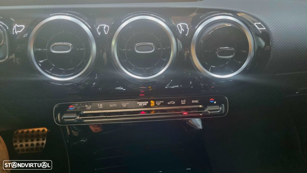 Mercedes-Benz A 200 AMG Line Aut. - 18