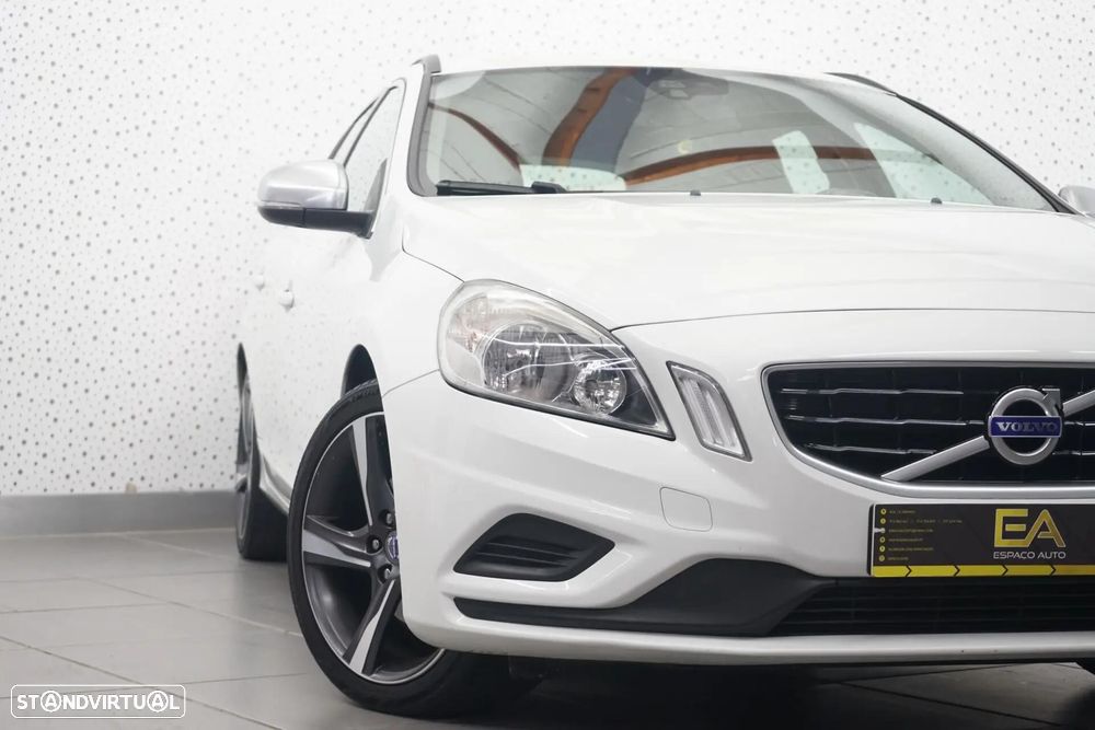 Volvo V60 1.6 D2 R-Design - 35