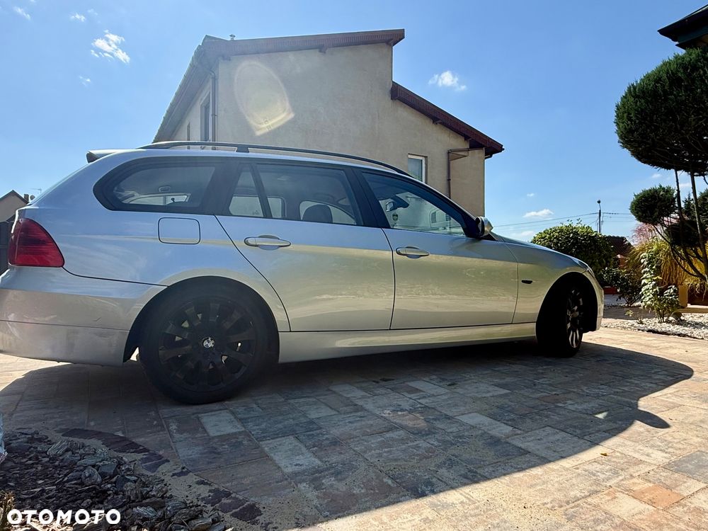 BMW Seria 3 320d - 10