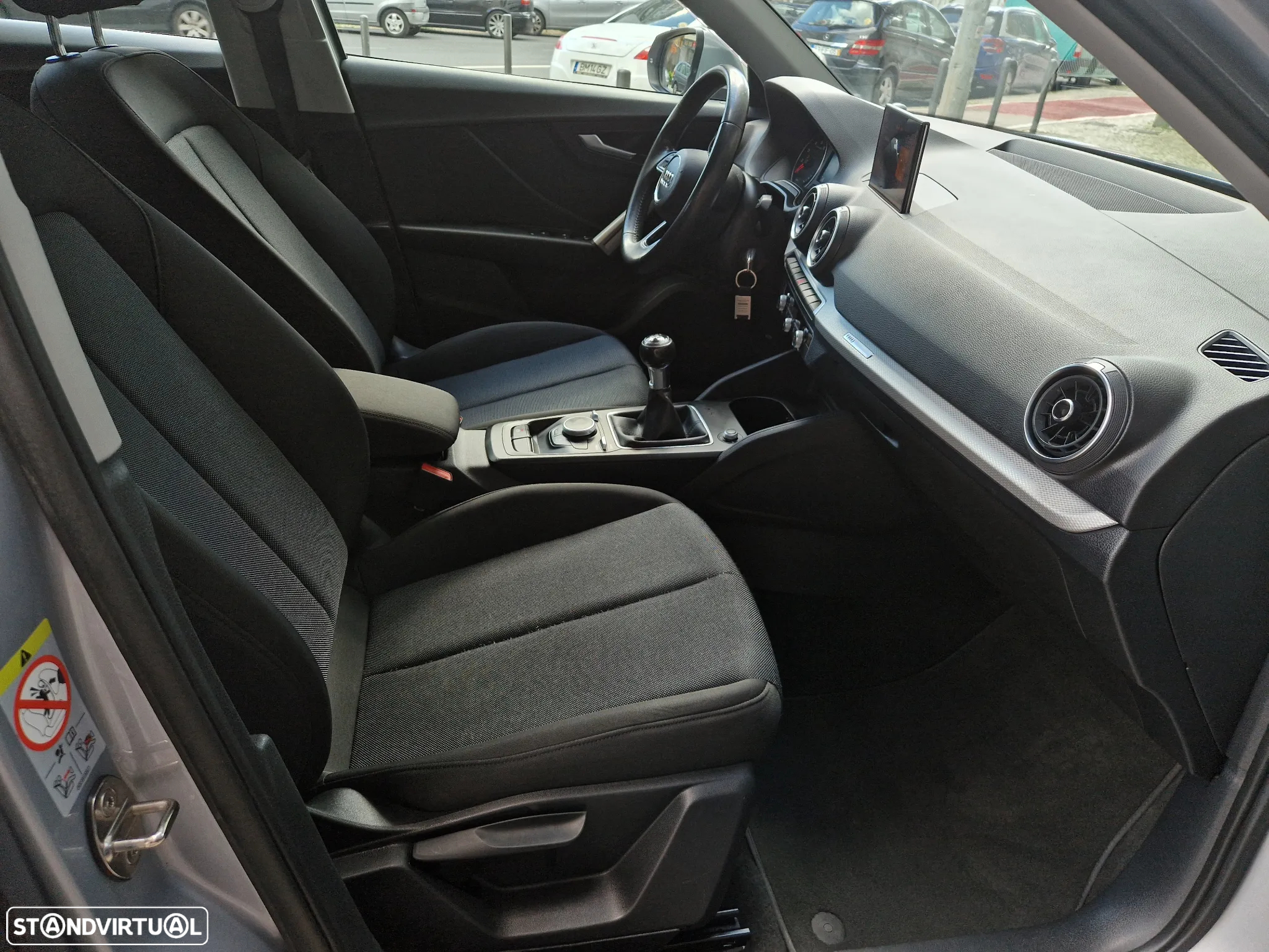 Audi Q2 30 TFSI - 9