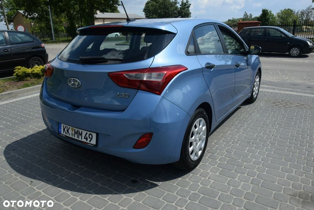 Hyundai i30 1.4 Premium - 12