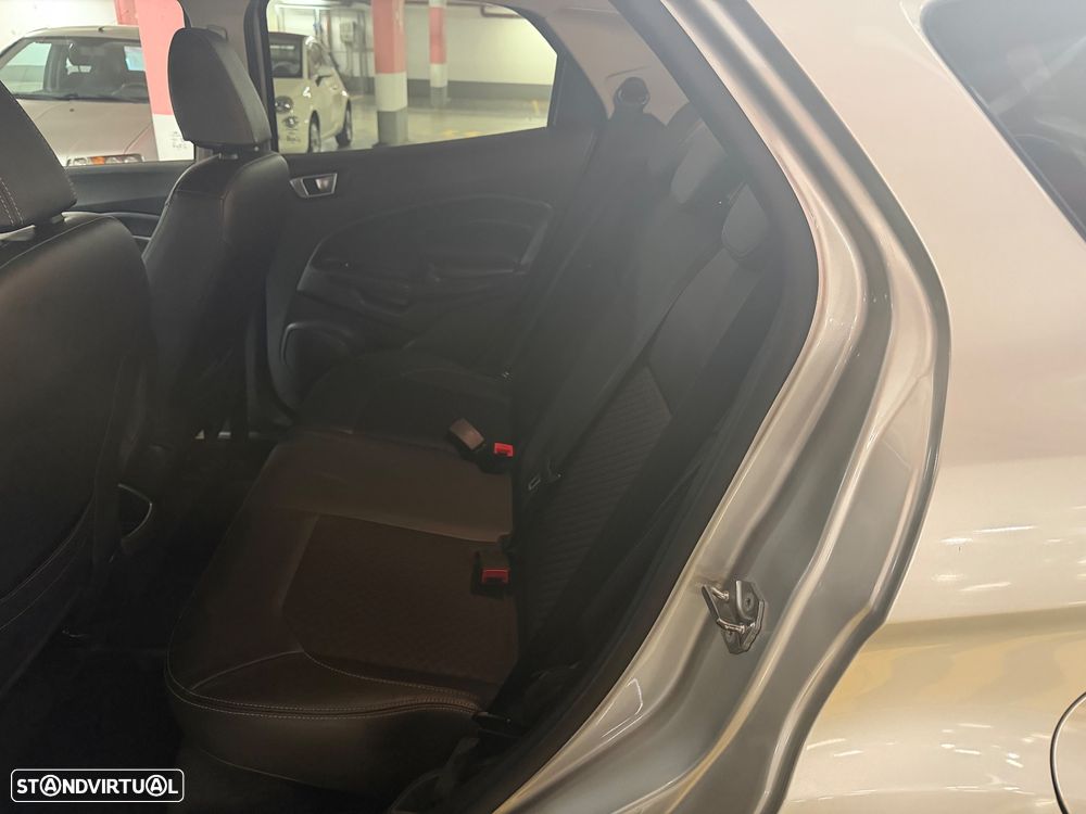 Ford EcoSport 1.0 EcoBoost Titanium - 10