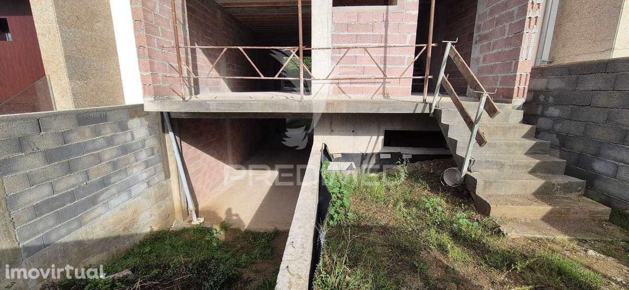 Moradia T3 em Lamaçães - Grande imagem: 3/40