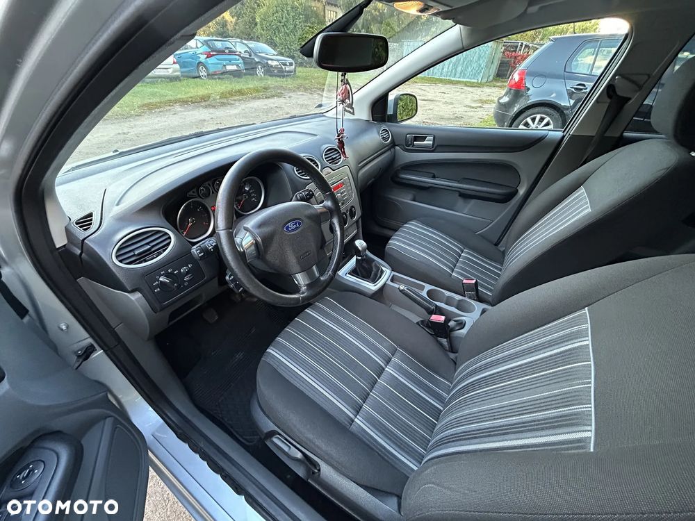 Ford Focus - 12
