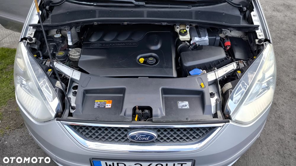 Ford Galaxy - 17