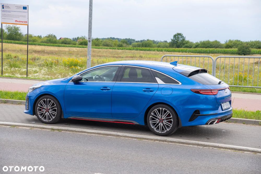 Kia ProCeed 1.6 T-GDI GT DCT - 3