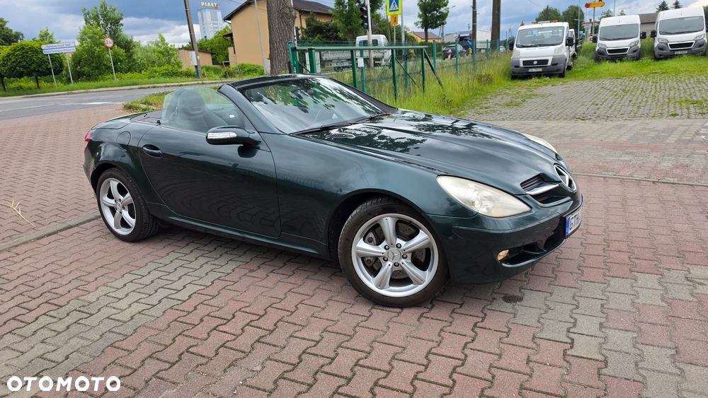 Mercedes-Benz SLK 350 7G-TRONIC - 35