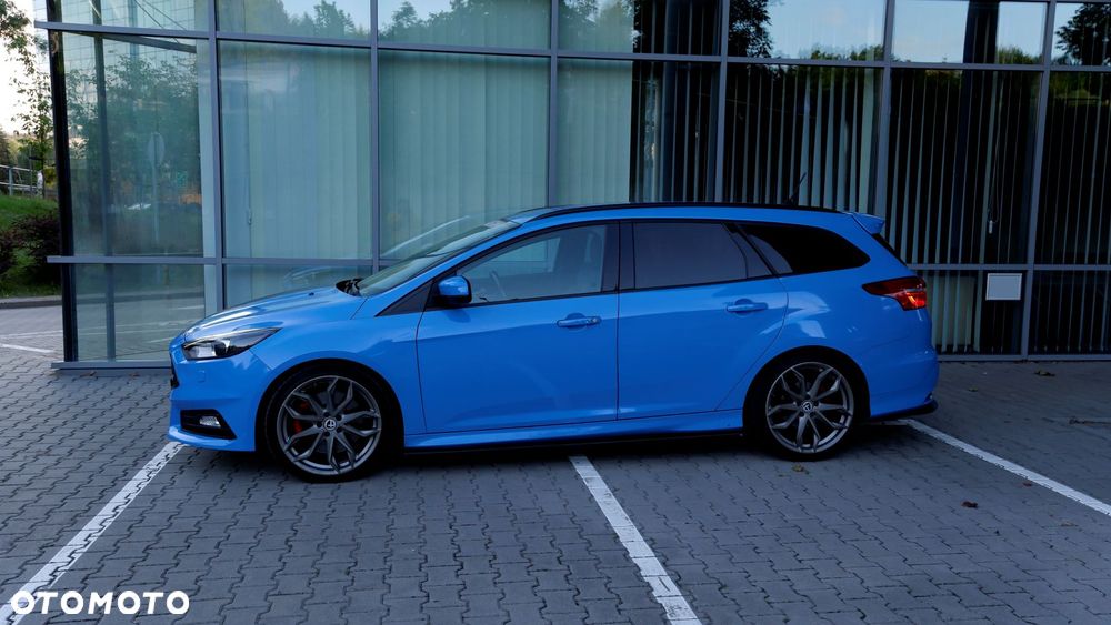 Ford Focus 2.0 TDCi ST PowerShift - 7