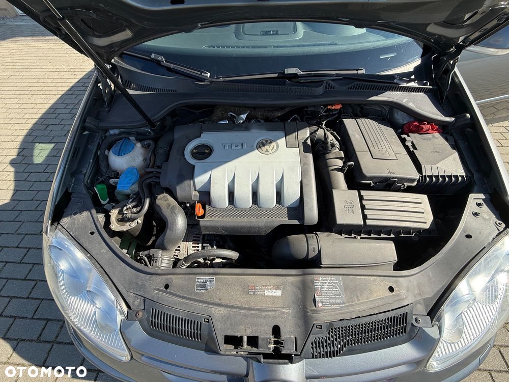 Volkswagen Golf - 9