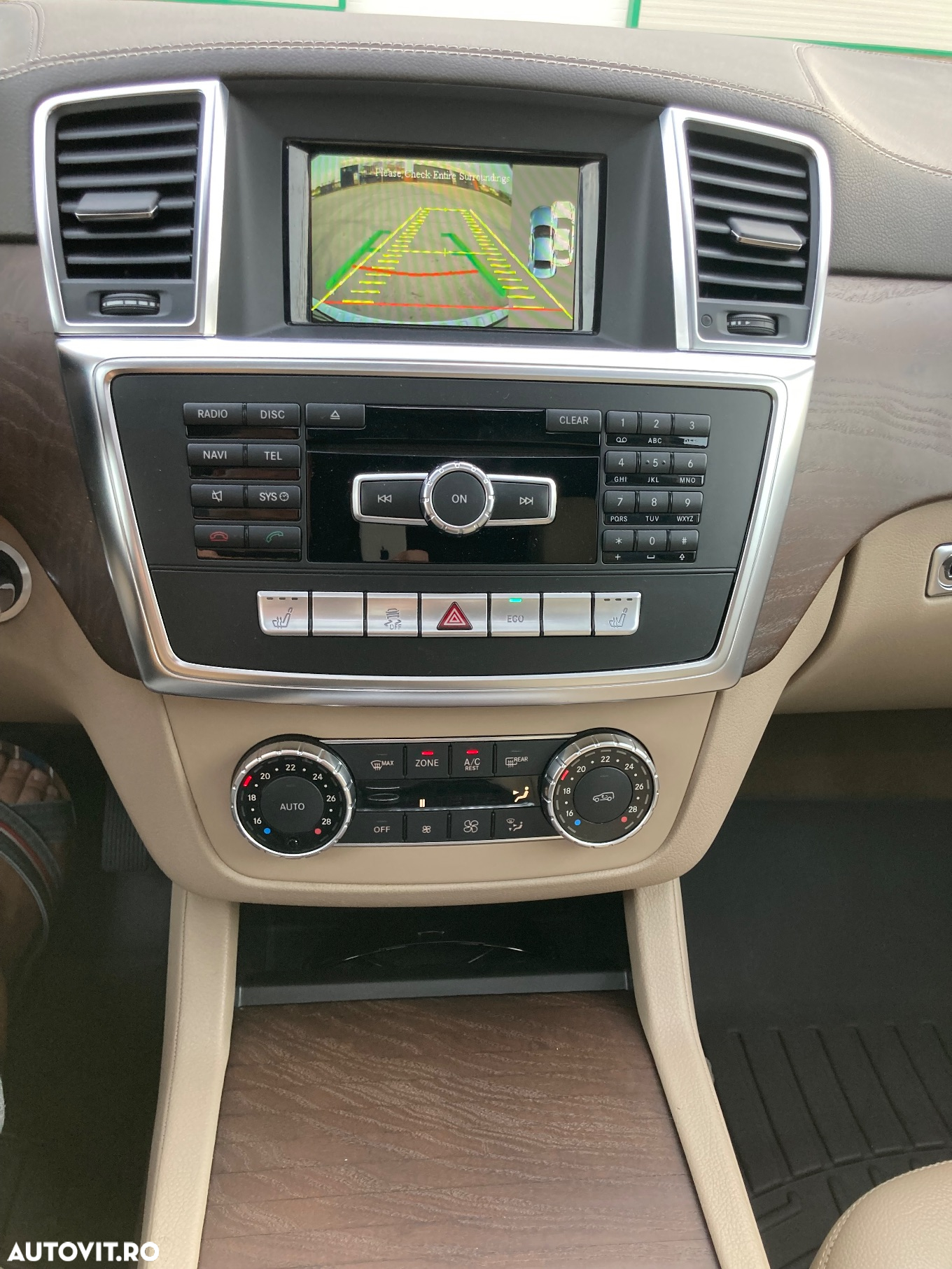 Mercedes-Benz GL 350 BlueTEC 4Matic 7G-TRONIC - 13