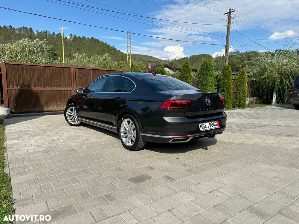 Volkswagen Passat - 5