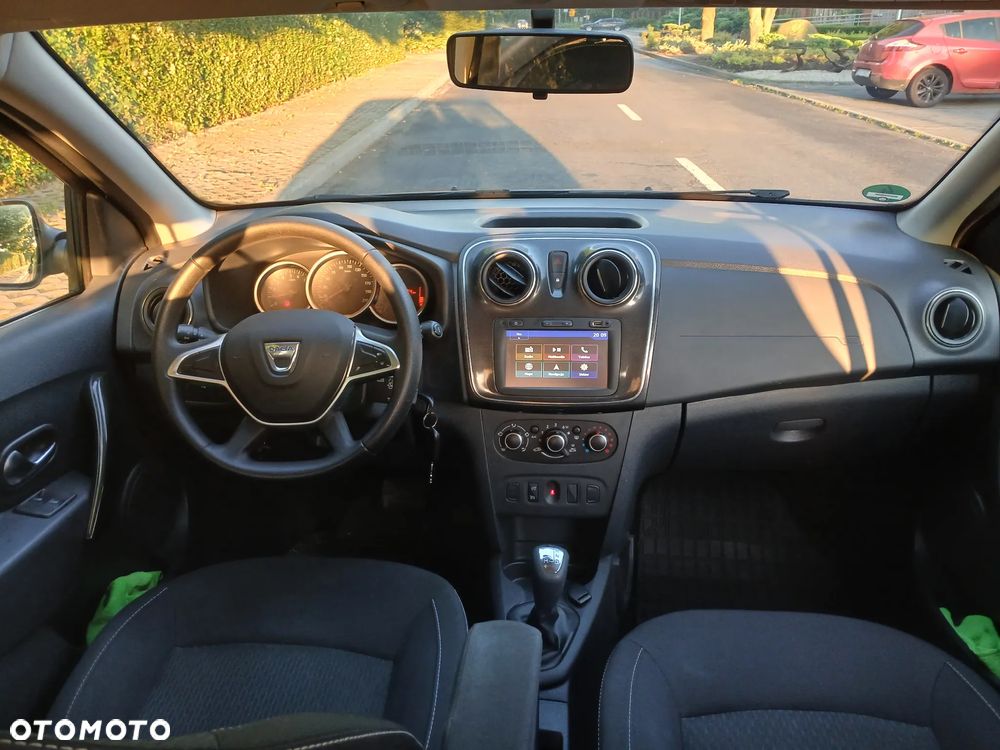 Dacia Sandero - 10