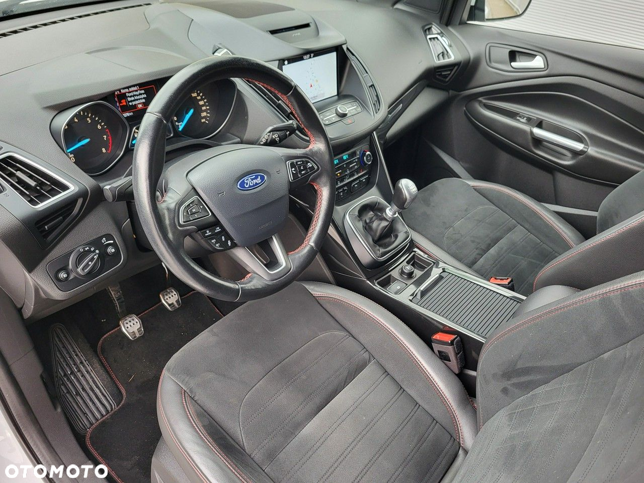 Ford Kuga - 14