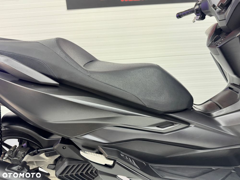 Honda NSS - 19