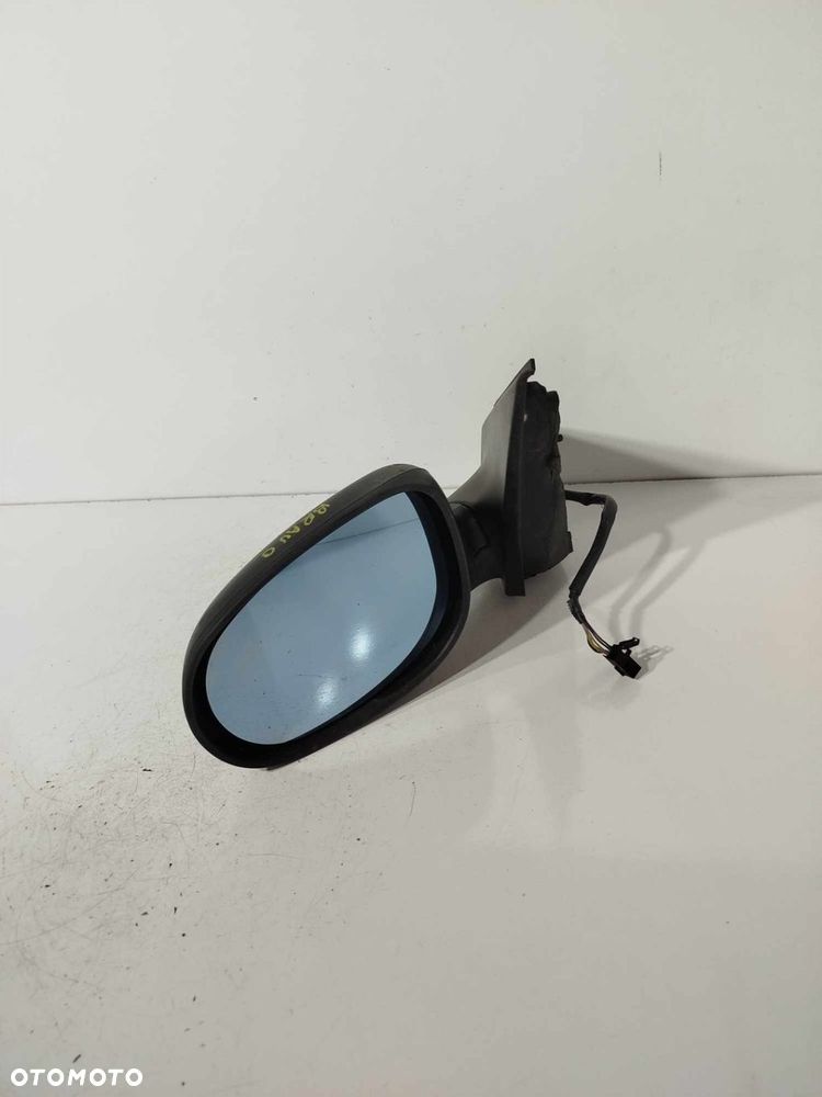 LUSTERKO LEWE PRZEDNIE FIAT BRAVO 04-14 7 PIN - 2