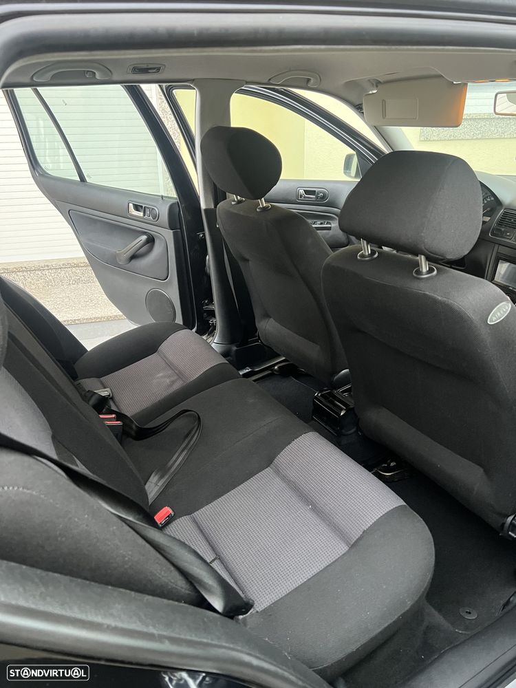 VW Golf - 5