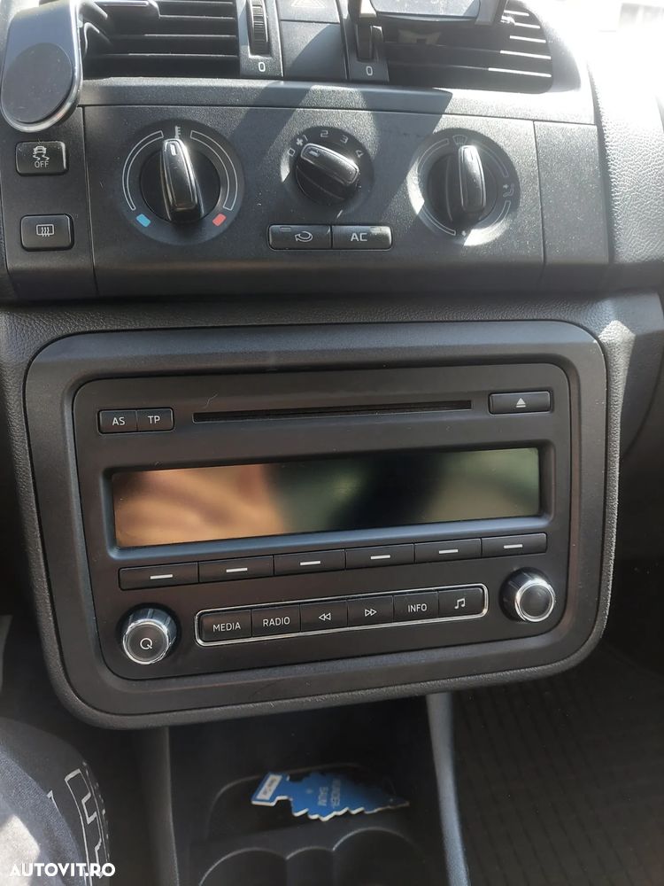 Skoda Fabia 1.2 HTP Active - 6