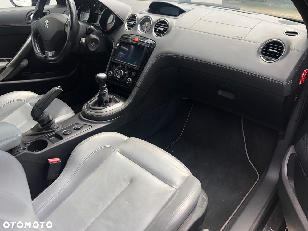 Peugeot RCZ 2.0 HDi FAP 165 - 8