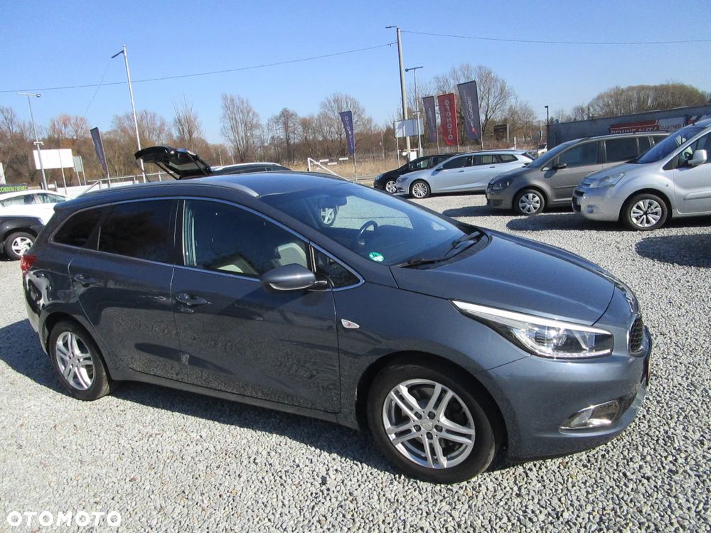 Kia Ceed 1.6 GDI Business Line - 9