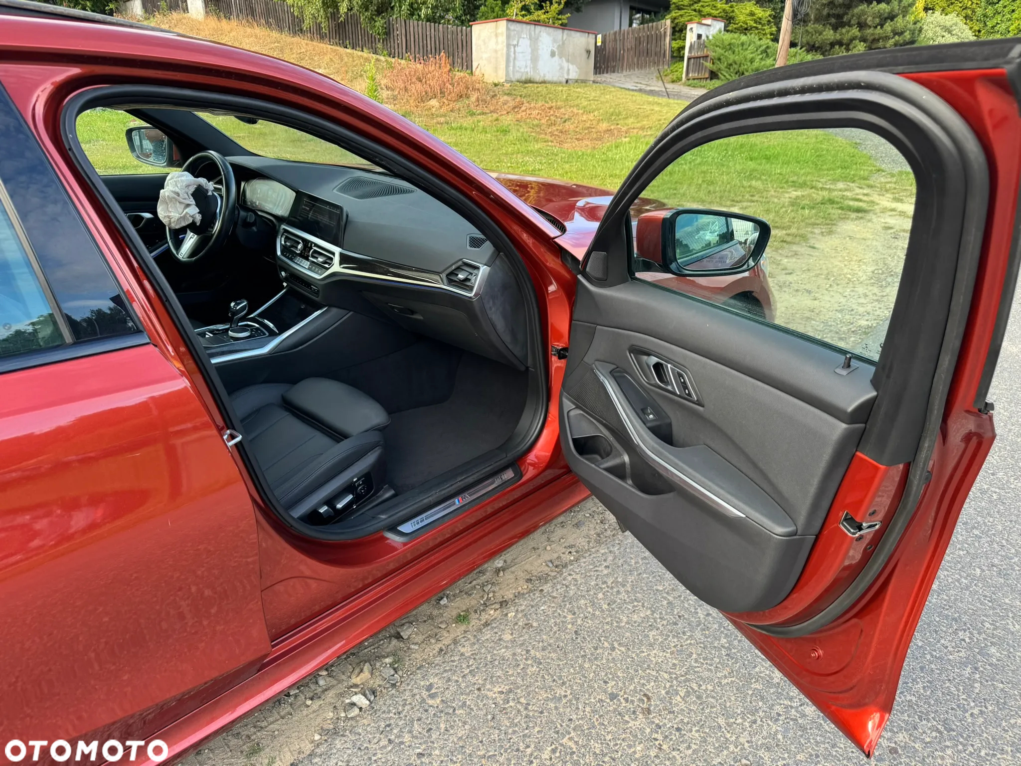 BMW Seria 3 330i M Sport - 17