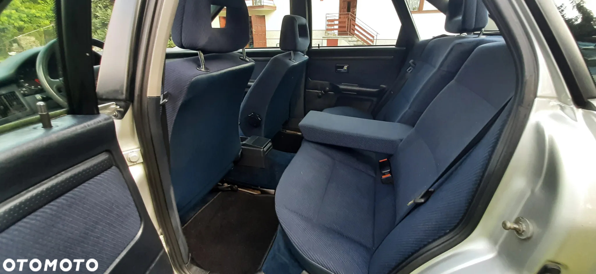 Audi 80 2.0 E - 32