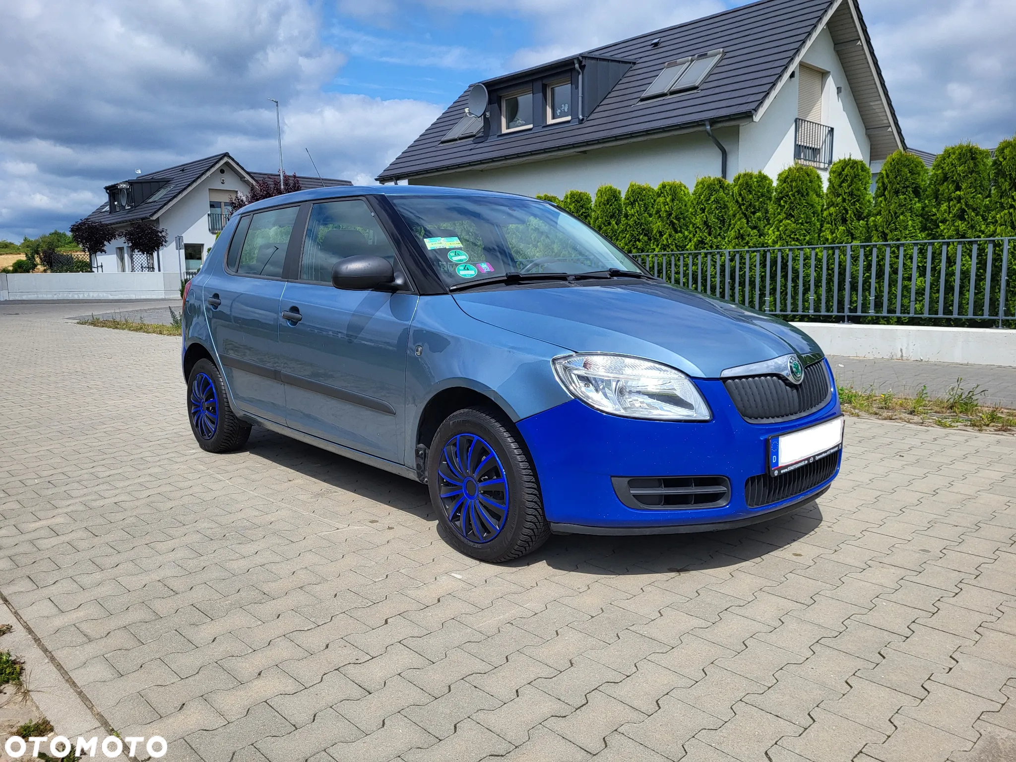 Skoda Fabia 1.2 HTP COOL Edition - 2