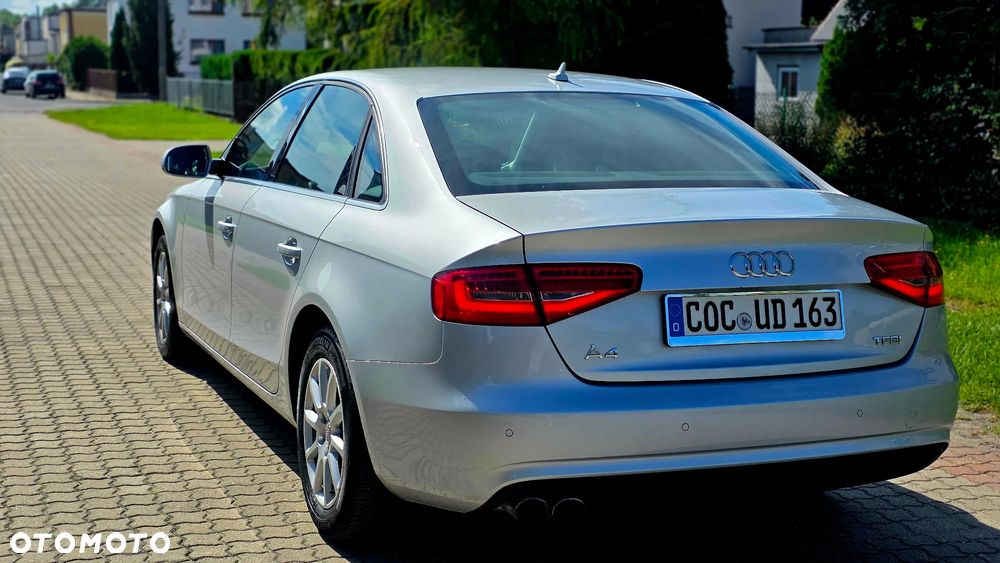 Audi A4 Limousine 1.8 TFSI Ambiente - 13
