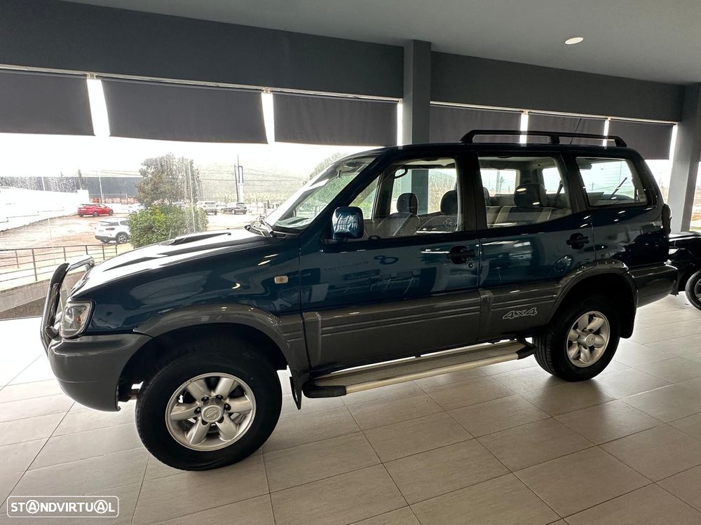 Nissan Terrano II 2.7 TDi Luxury - 4