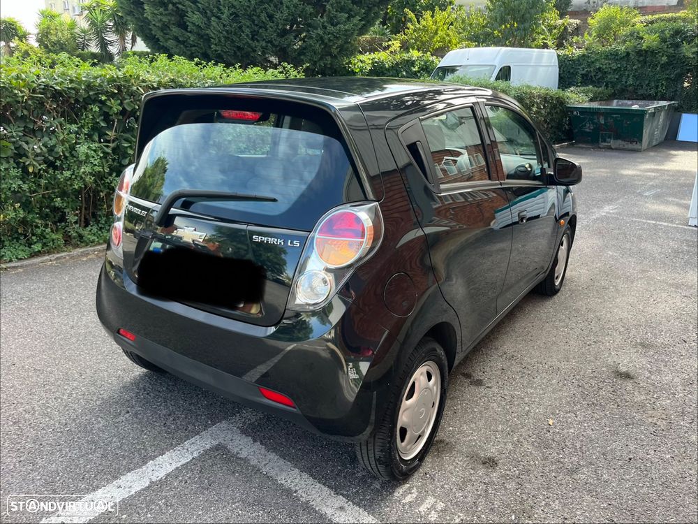 Chevrolet Spark 1.0 LS - 10