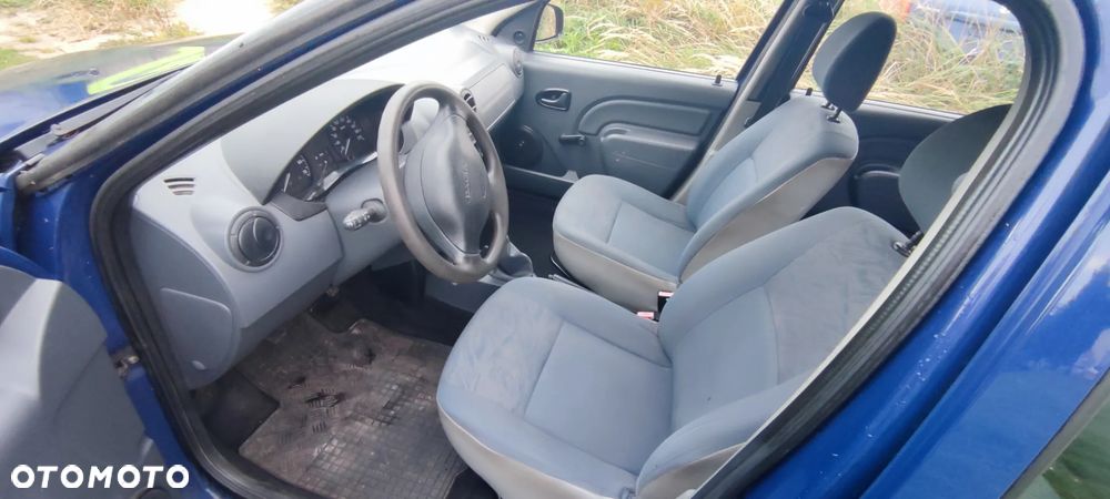 Dacia Logan - 8