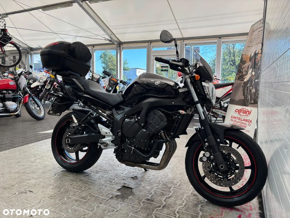 Yamaha FZ - 35