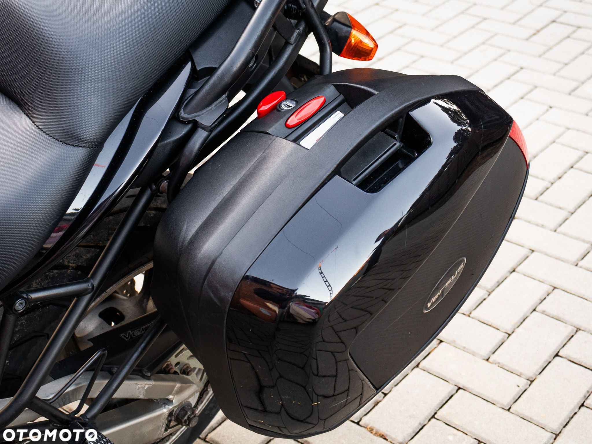 Kawasaki Versys 650 - 14